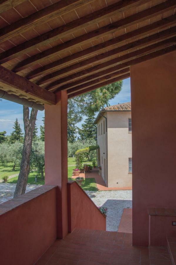 Agriturismo Podere La Casa Palaia Esterno foto